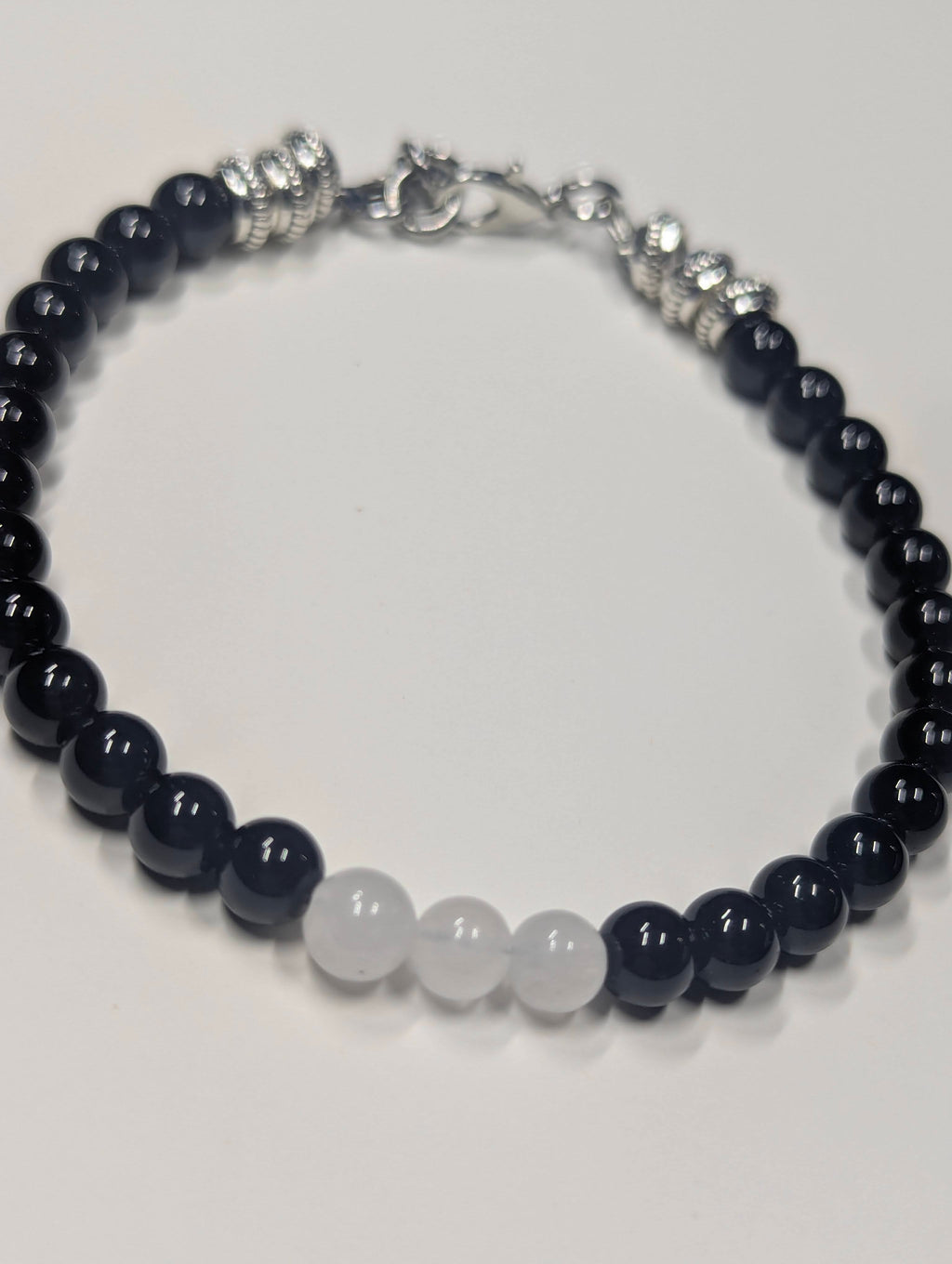 Shadow & Moonlight Black and White Glass Bead Bracelet